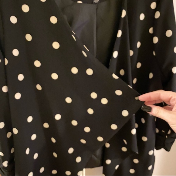Jules & Leopold B&W Polka Dot Blazer - Picture 7 of 7